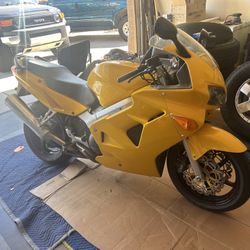 1999 Honda VFR 