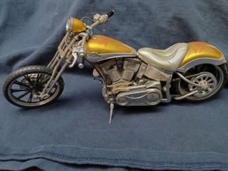 Von Dutch dragnut metal motorcycle