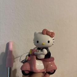 hello kitty ceramic