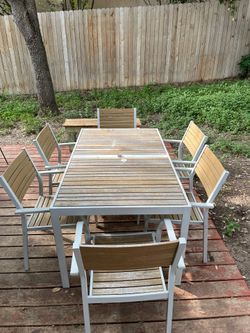Outdoor Table with Chairs
