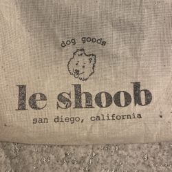 BRAND NEW le shoob leash (black)
