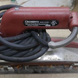 Roberts Carpet Iron 10282g pre owned 857810-1