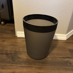 Bathroom Trashcan