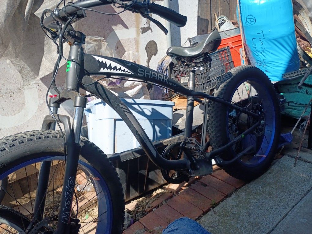 Ecotric 26" Fat Tire Shark Super Electric Bike