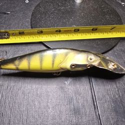 Vintage Deep Diving Lure