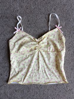 Size M Yellow Floral Cami Crop Top with Bow Straps
