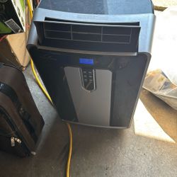 Commercial cooler 