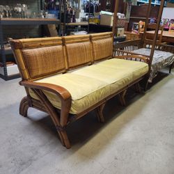 Vintage mid-century modern rattan 3 seater sofa Paul Frankl style Tiki Coastal chic