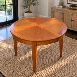 Beautiful Round Wood Dining Table – Unique Design