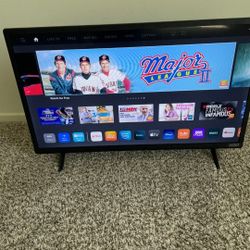 New 34" Vizio Smart Tv 