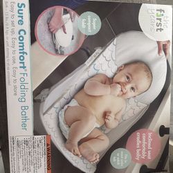 Folding Baby Bather 