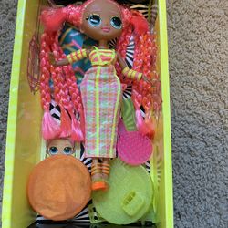 LOL Surprise OMG Lights Dazzle Fashion Doll