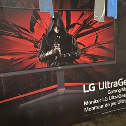 LG 34” ULTRAWIDE CURVED GAMING MONITOR