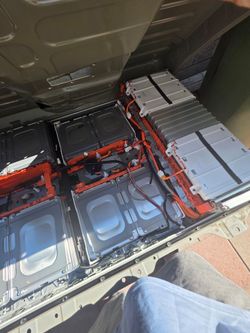 Nissan  leaf gen 1 batteries
