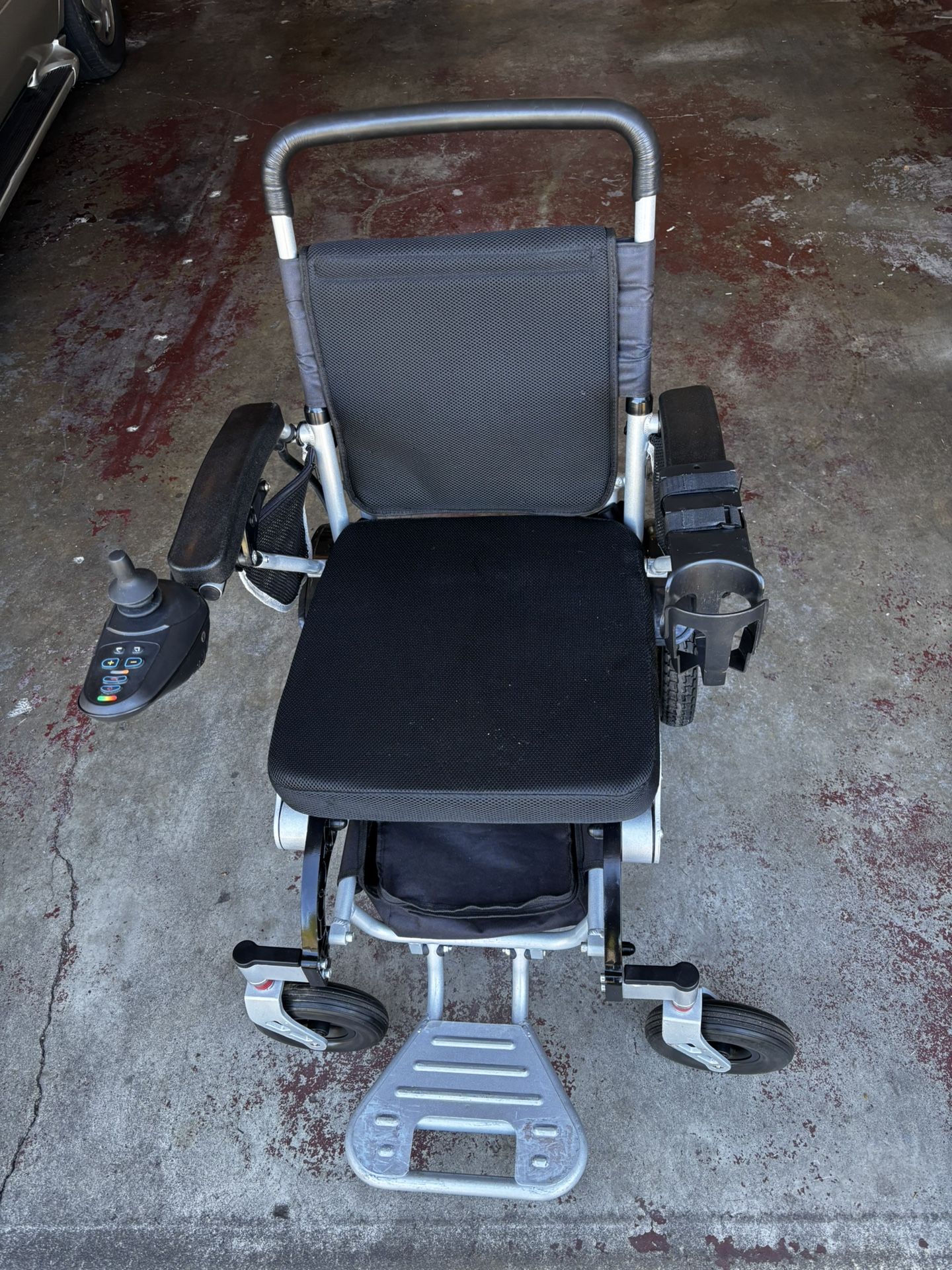 Electric Wheelchair