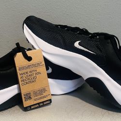 Nike Legend Essential 3 Next Nature  Size10women’s