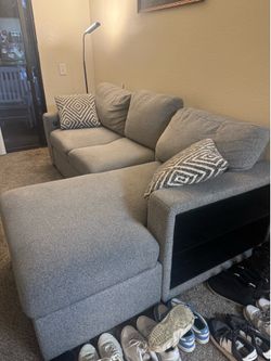 Pull out L-shape storage couch