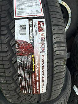235/40/18 Brand New Set of Tires