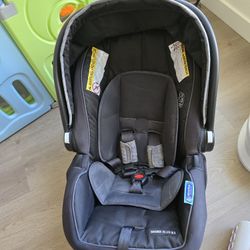 Graco Car Seat And Stroller