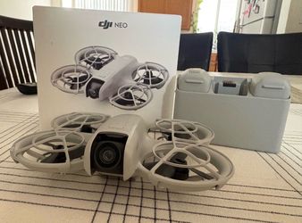 DJI Neo