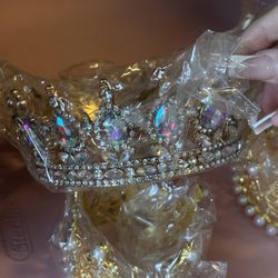 Crowns For Ramos/Bouquets 