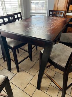 FREE table