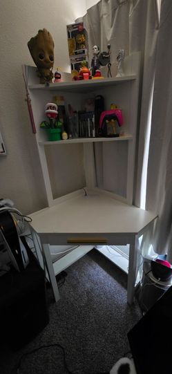 Corner Desk