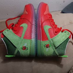 Nike Dunk High Sb Strawberry Cough 