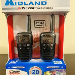2 Pack - Brand New! Walkie Talkie / Radios!