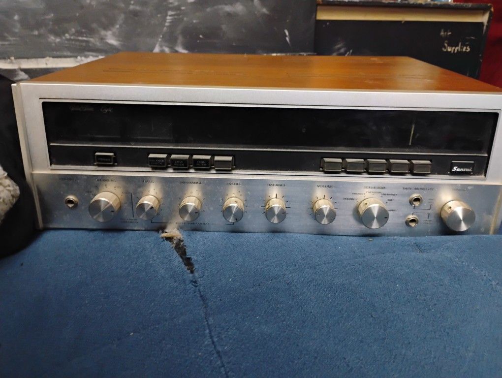 Sansuni Model Eight Reciever