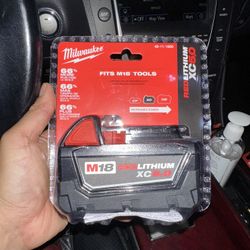 Milwaukee M18 5.0ah Battery New