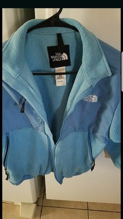 The NORTH FACE Girls size M