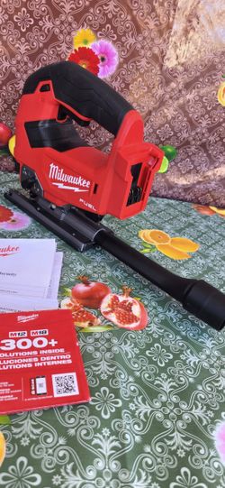 Milwaukee
M18 FUEL 18V Lithium-Ion Brushless Cordless Jig Saw (Tool-Only)