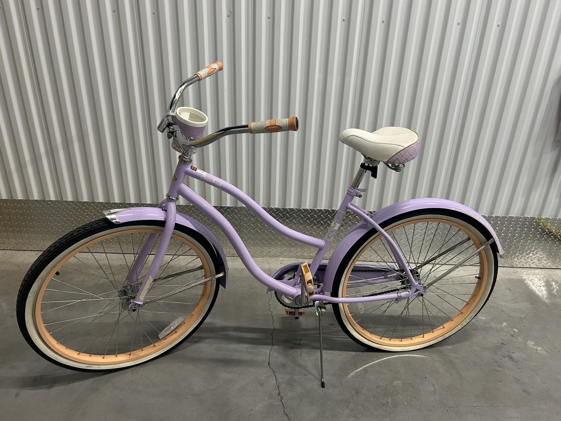 Huffy Cruiser - Purple