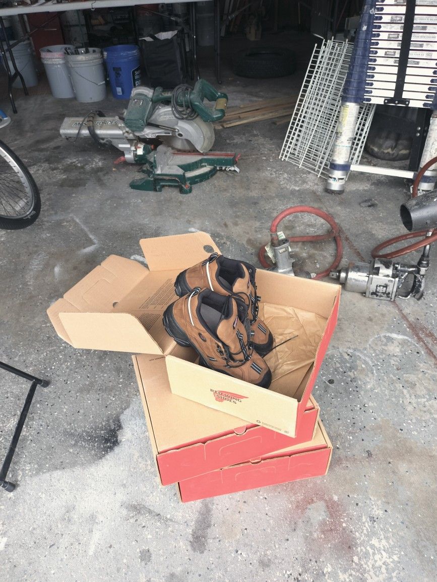 Red Wings Brand New Work Boots Size 8