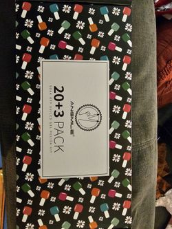 23 Piece Gel Soak Off UV/LED Gel Polish Kit