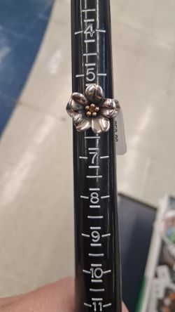 James Avery  flower ring