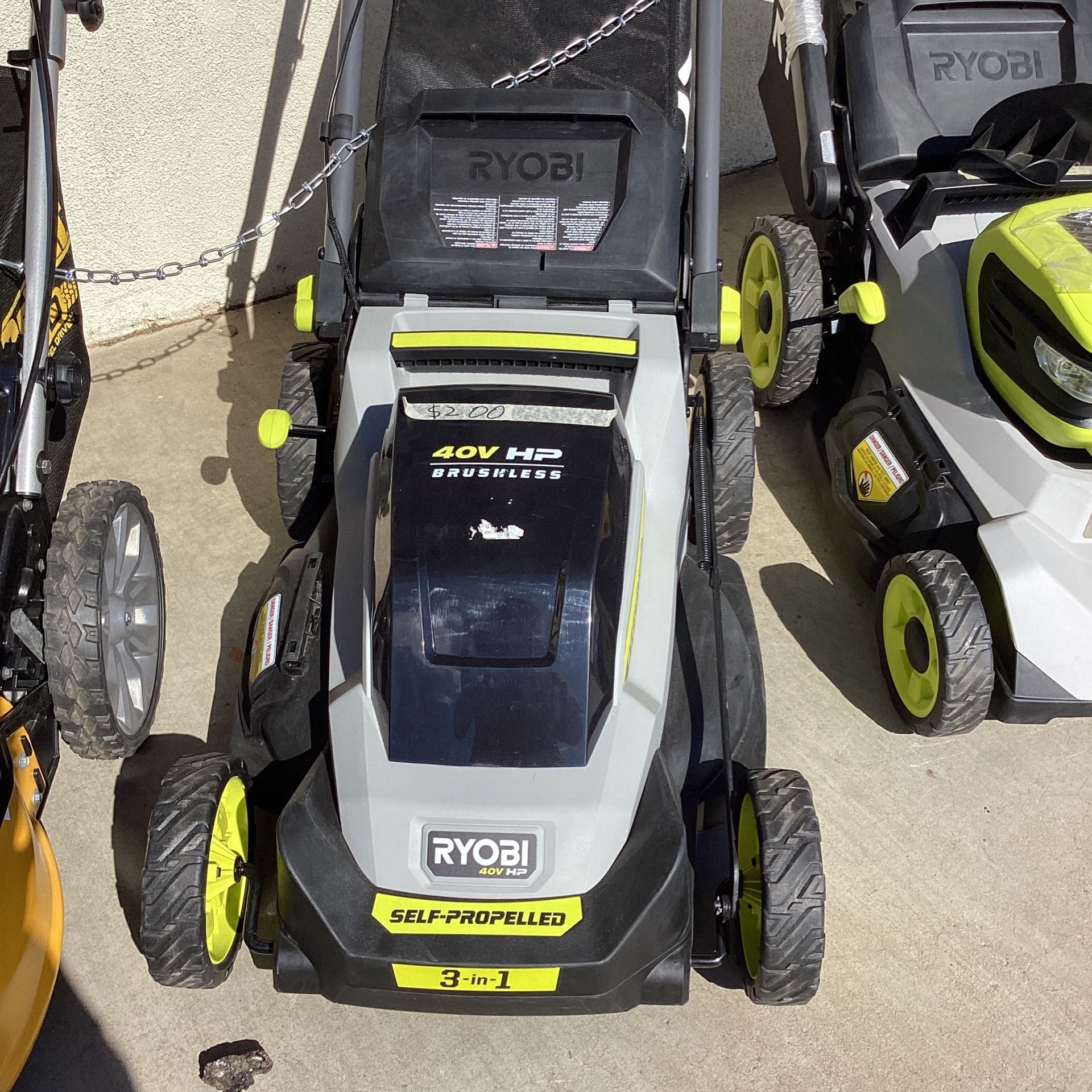 RYOBI 40V HP Brushless 20 in. Cordless Electric Battery Walk Behind Self-Propelled Mower With battery And Charger 