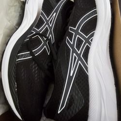 Asics Womens Shoe