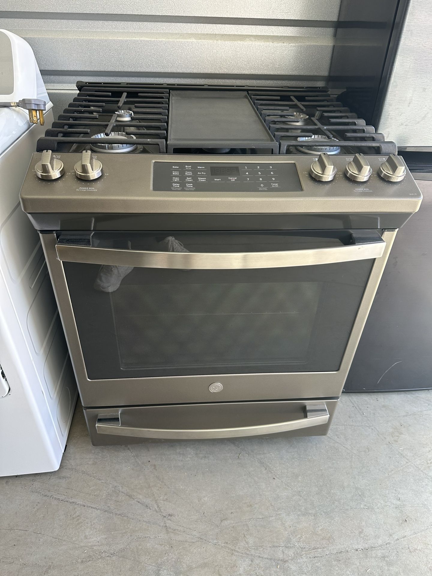 GE Gas range