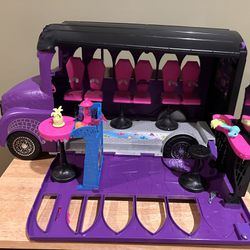 Monster High Deluxe Bus Mattel 2016 With Most Accessories