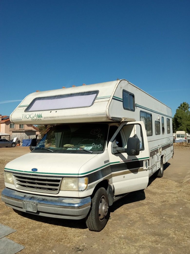 1993 Ford Motorhome Running Low Miles for Sale in San Diego, CA - OfferUp