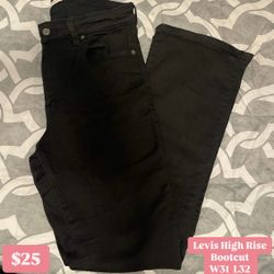 Levi’s Bootcut Jeans