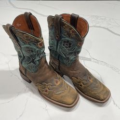 Women’s Dan Post Boots 8.5