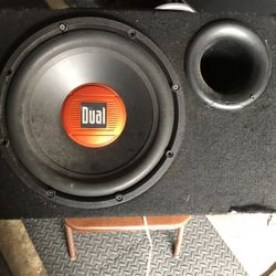 12  Subwoofer  Dual  Good Condition 