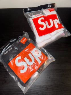 Supreme Socks