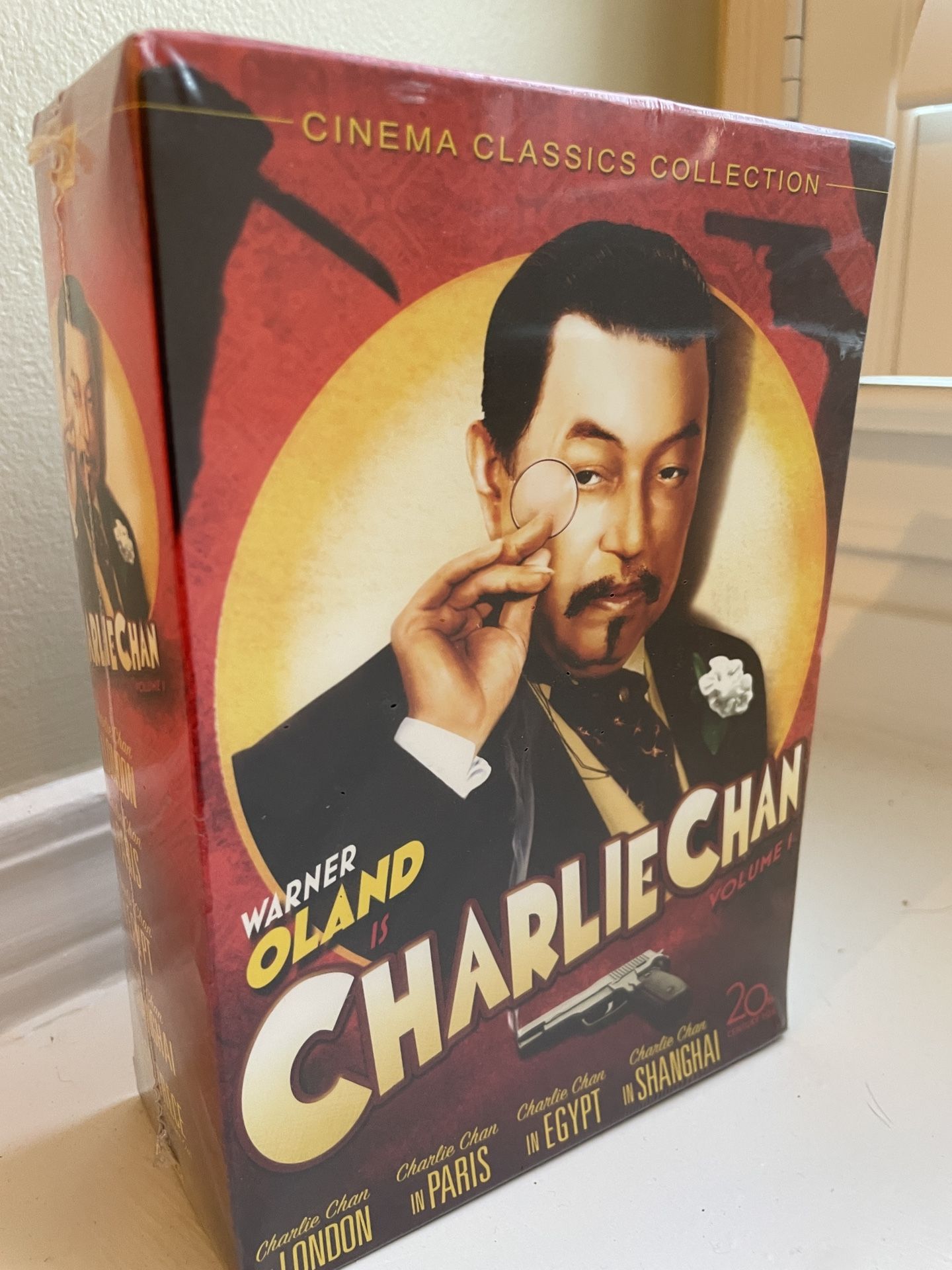 Charlie Chan Collection Vol. 1 DVD 2006 4-Disc Set Warner Oland New & Sealed. Condition is brand new favorite sealed! Ships out ASAP!