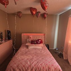 Bed Frame And Mattress 