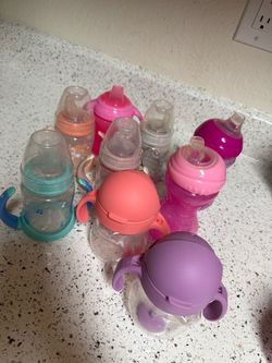 Toddler sippy cups