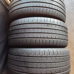 235 45 18 Good Set Of 3 Tires Hankook Used Have Good Tread Left Only 3